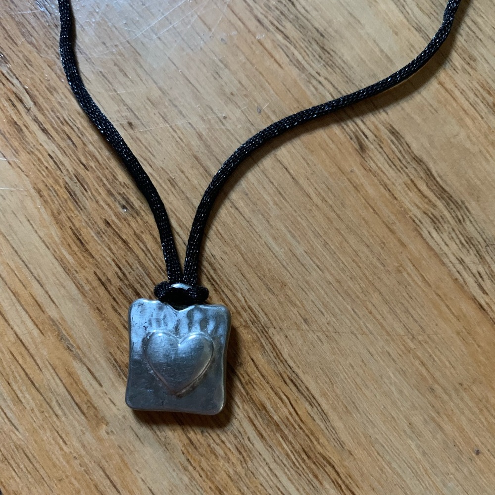 New cord heart necklace